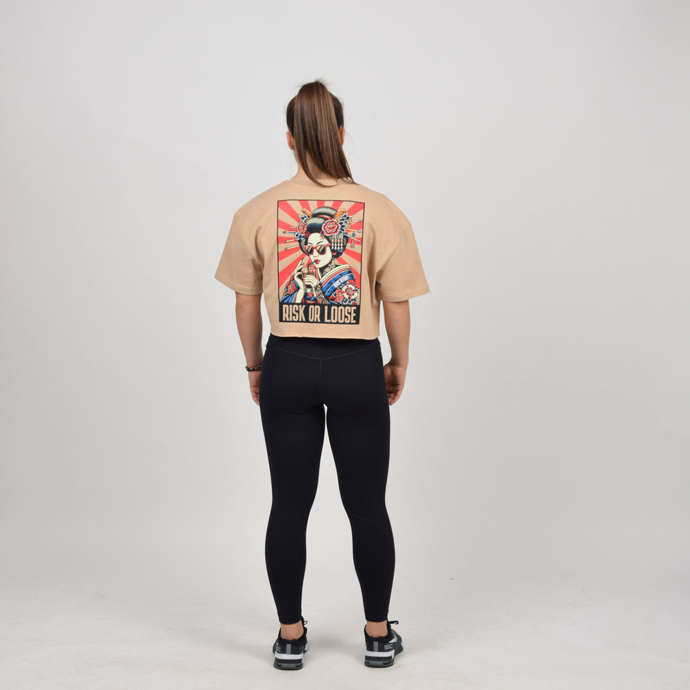 
                  
                    Tshirt crop oversize Geisha
                  
                